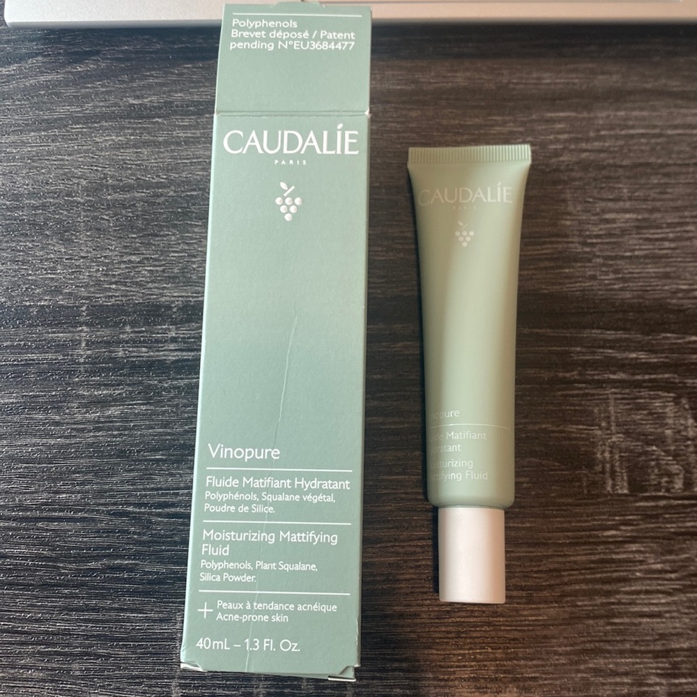 Caudalie Vinopure Moisturizing Mattifying Fluid - Sealed w/box